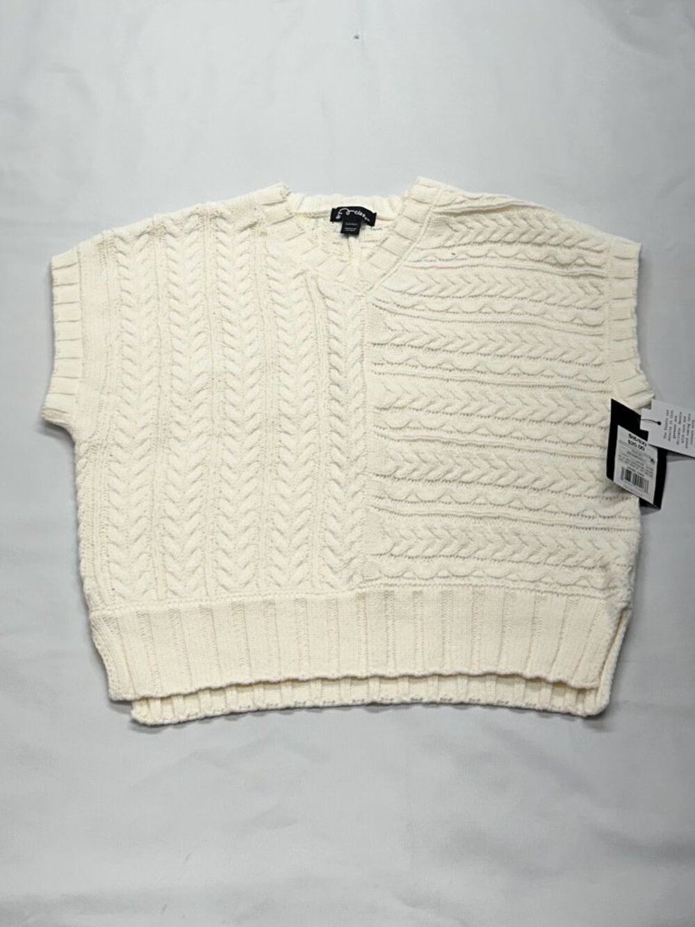Art Class Girls Cream Cable Knit Sweater Vest Size S